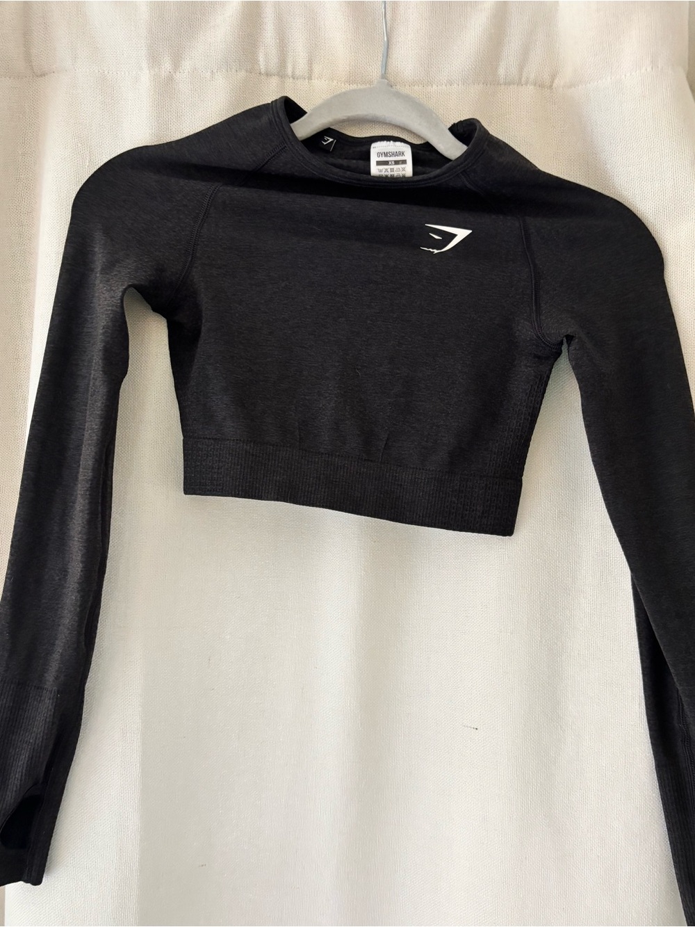 Gymshark Black Long-Sleeve Cropped Performance Top XS like new